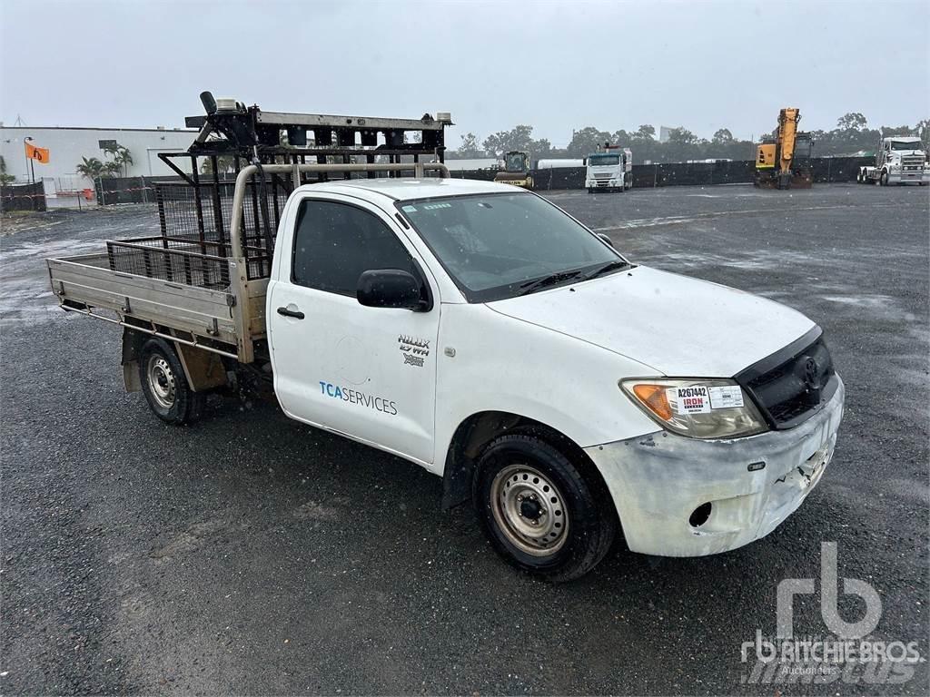 Toyota HILUX 픽업/드롭사이드