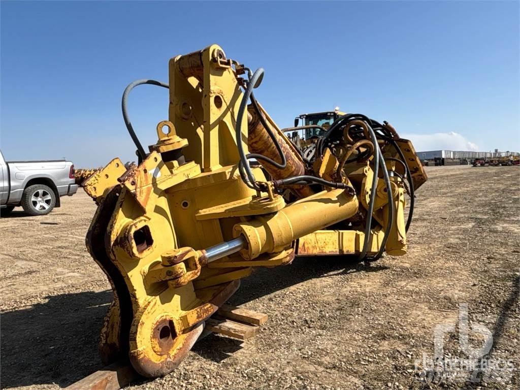 Trimble CB460 스크레퍼