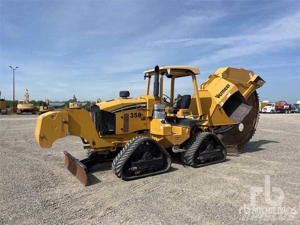 Vermeer RTX1250 트렌처