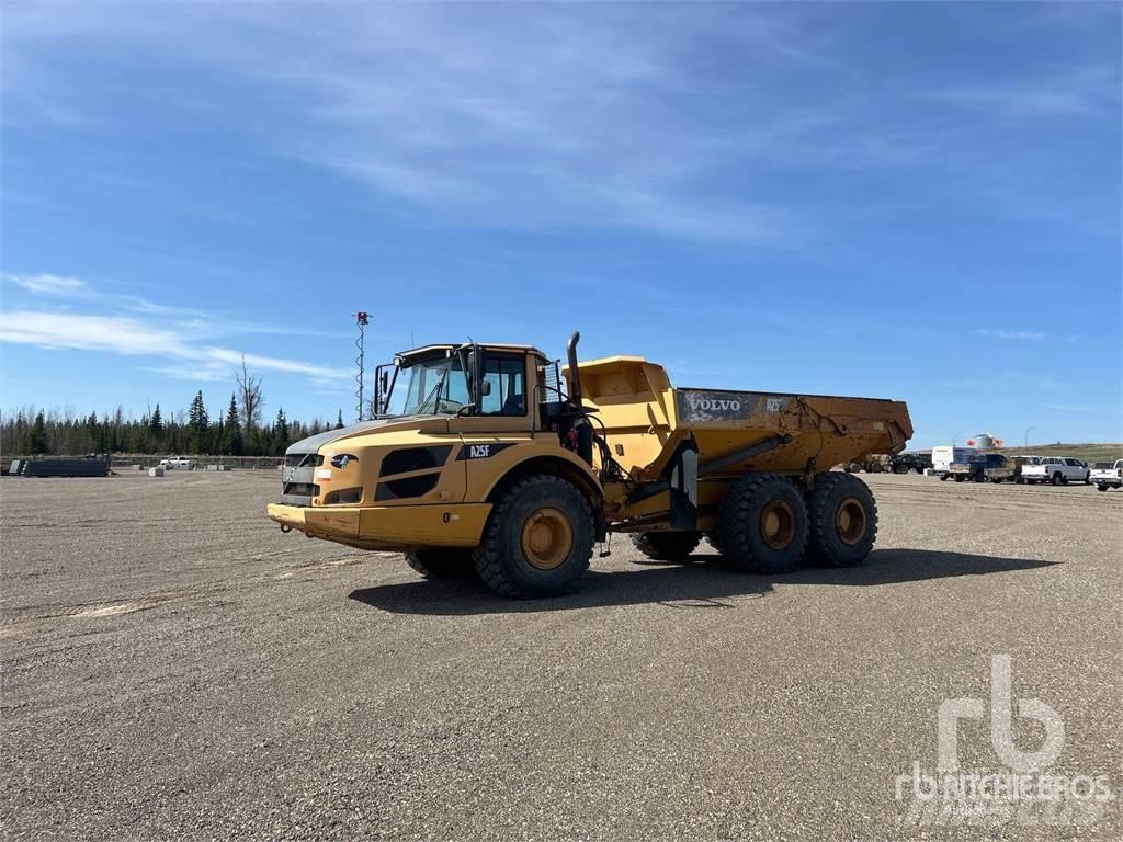 Volvo A25F 연결식 홀러