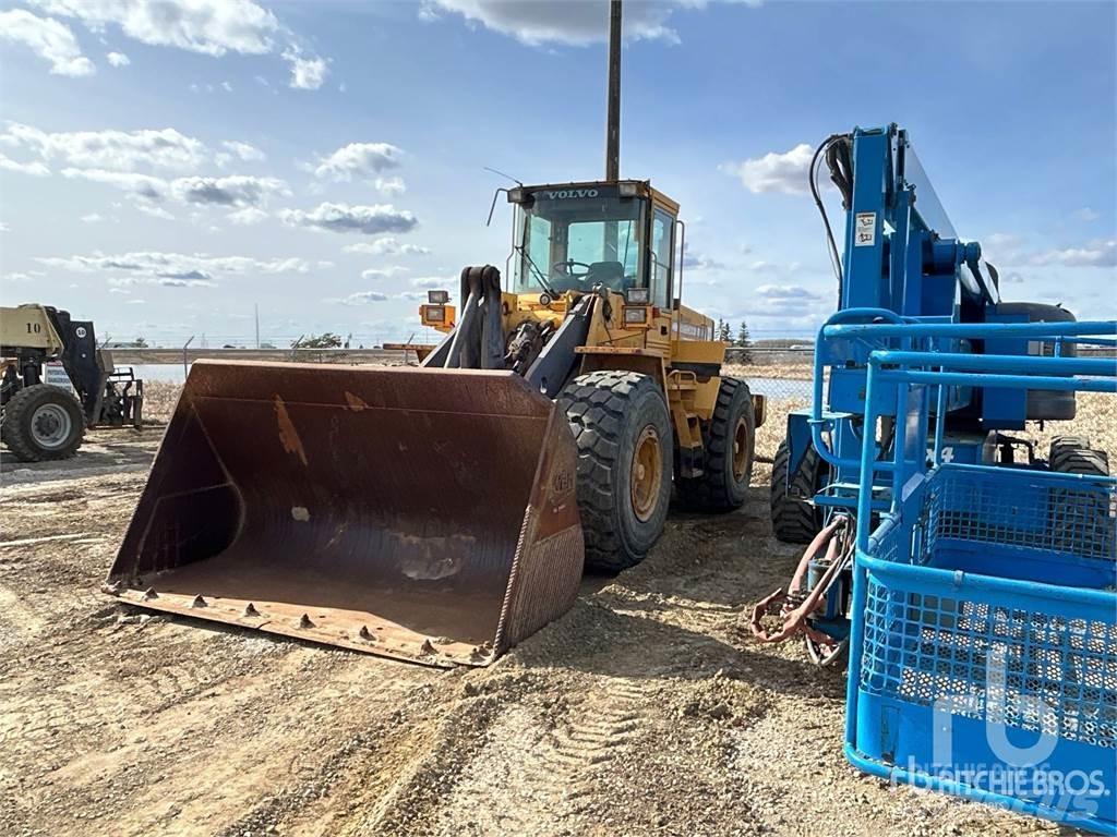 Volvo L120C  휠로우더