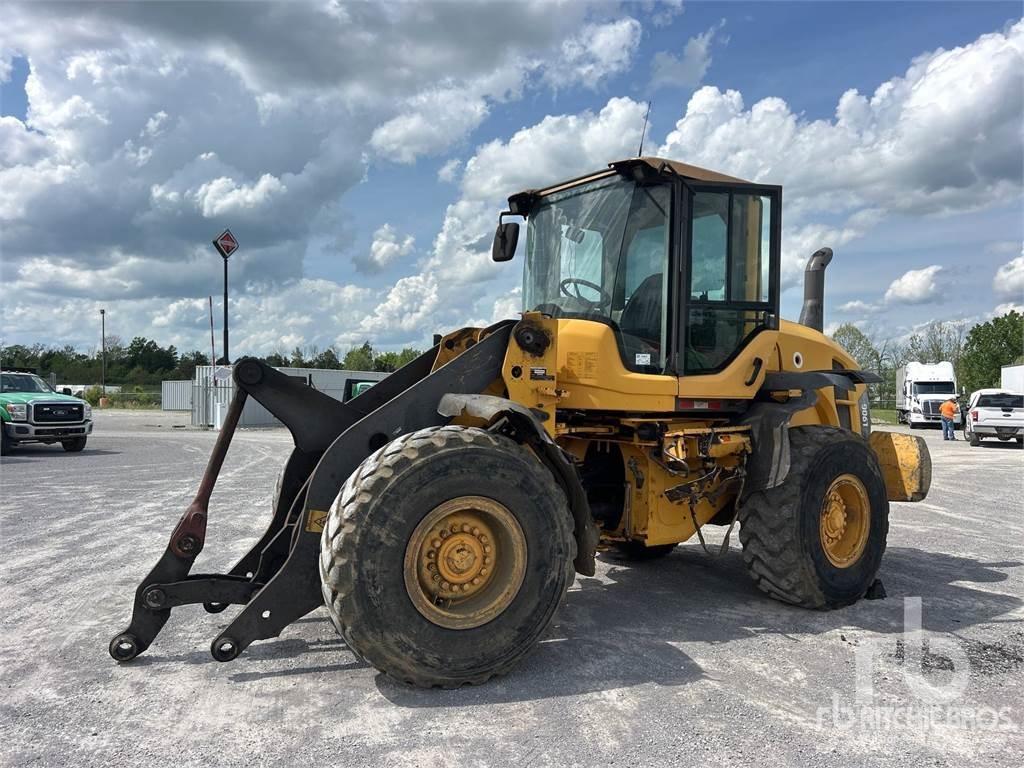 Volvo L90G  휠로우더