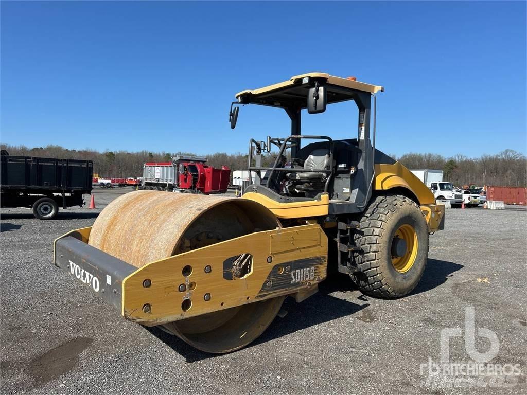 Volvo SD115B 토양 다짐기