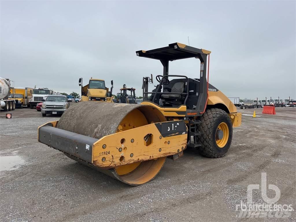 Volvo SD115B 트윈 드럼 롤러