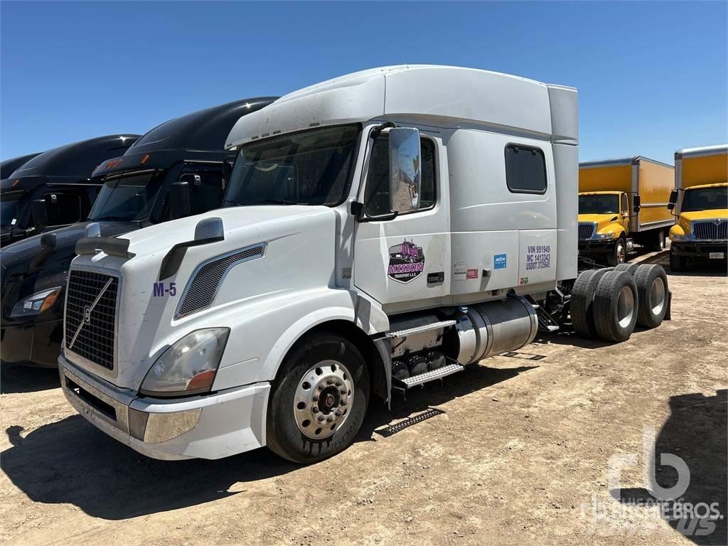 Volvo VNL 트랙터 유닛