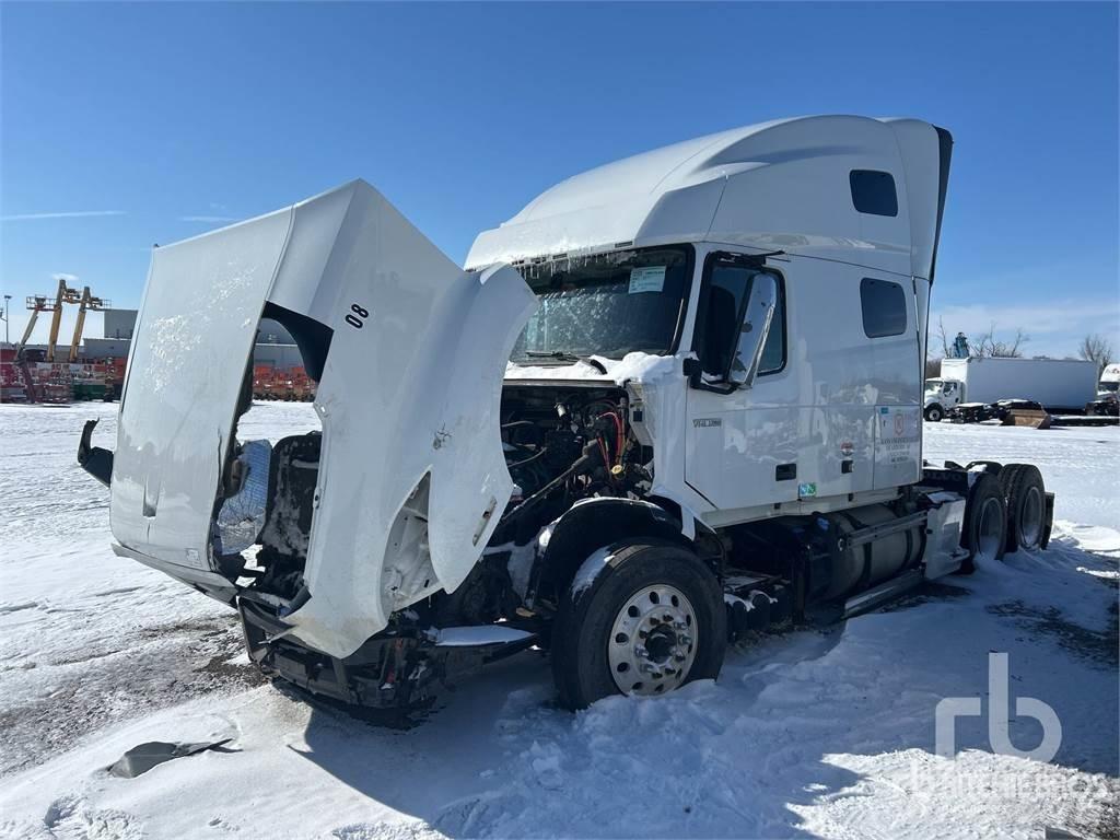 Volvo VNL 트랙터 유닛