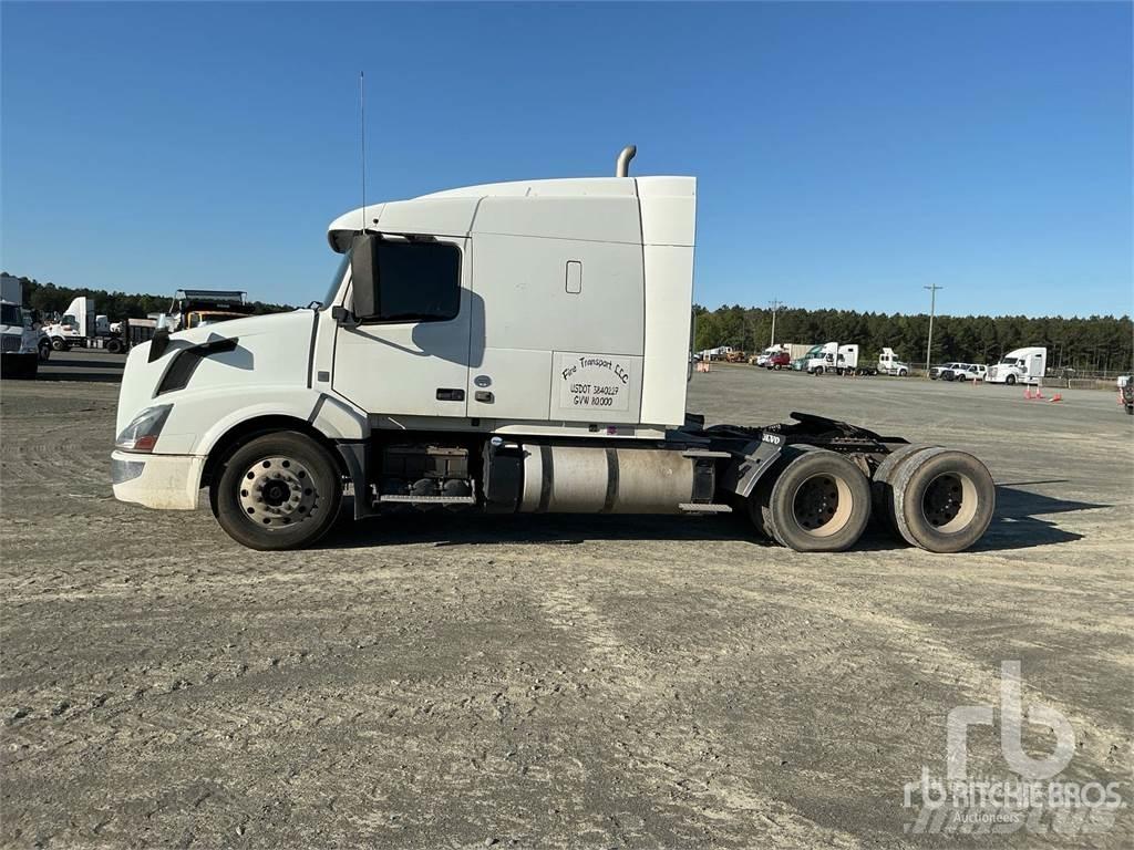 Volvo VNL 트랙터 유닛