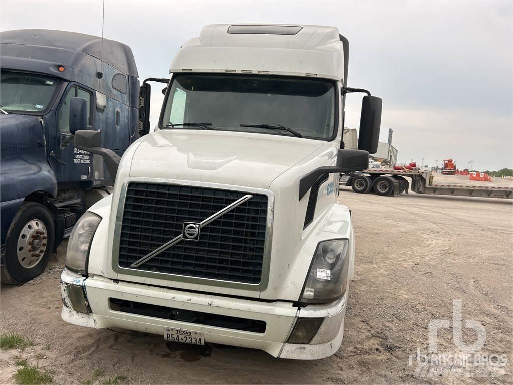 Volvo VNL 트랙터 유닛