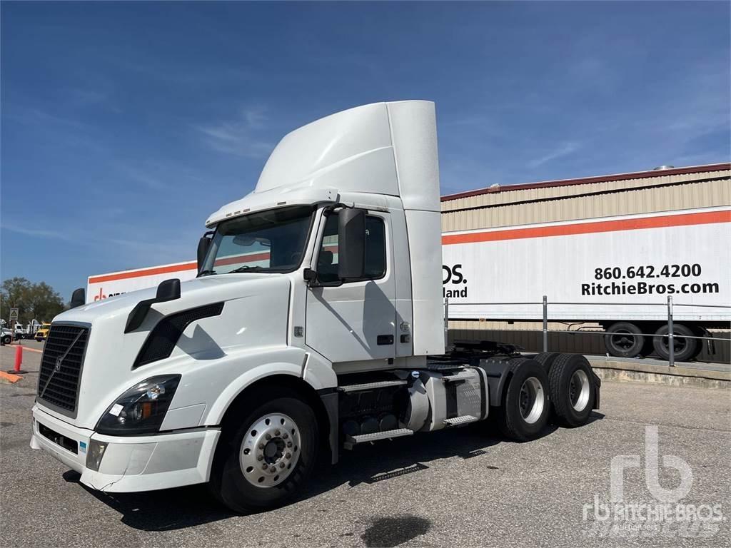 Volvo VNL 트랙터 유닛