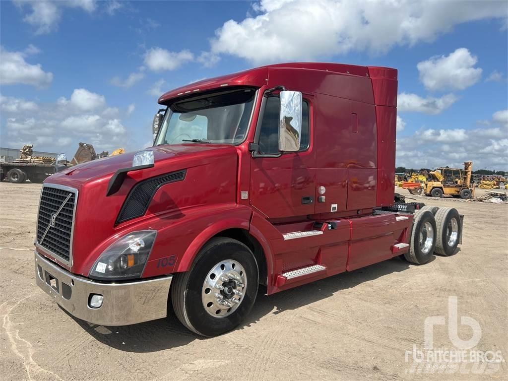 Volvo VNL630 트랙터 유닛