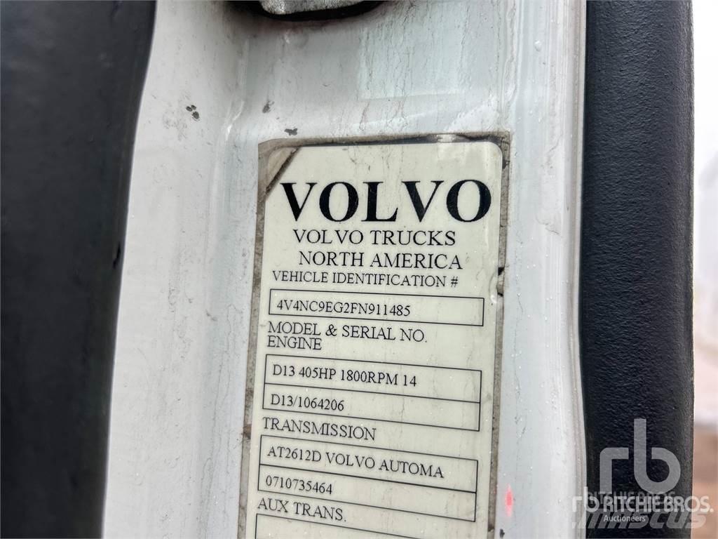 Volvo VNL64 트랙터 유닛