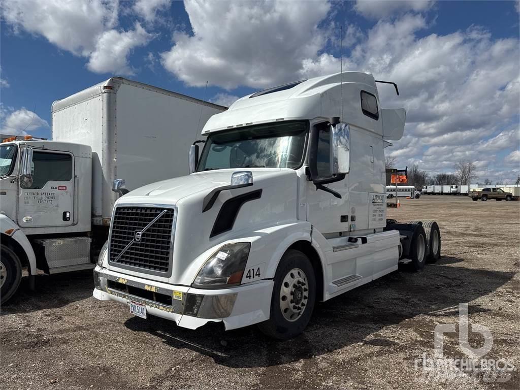 Volvo VNL670 트랙터 유닛