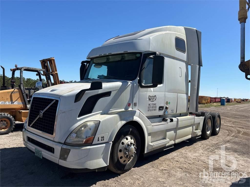 Volvo VNL670 트랙터 유닛