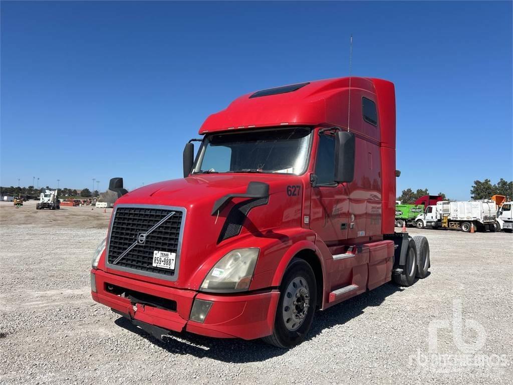 Volvo VNL670 트랙터 유닛