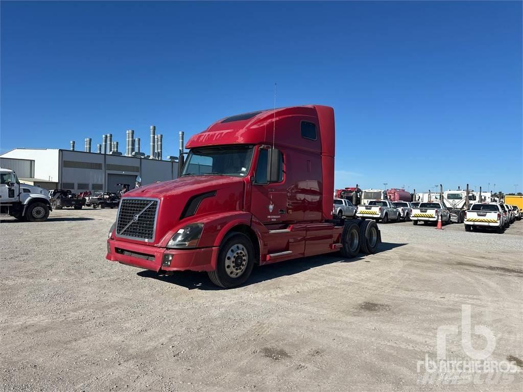 Volvo VNL670 트랙터 유닛