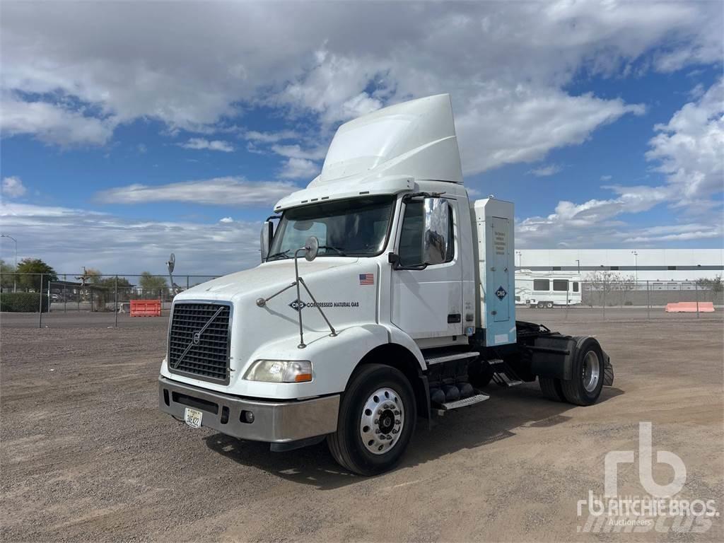Volvo VNM 트랙터 유닛