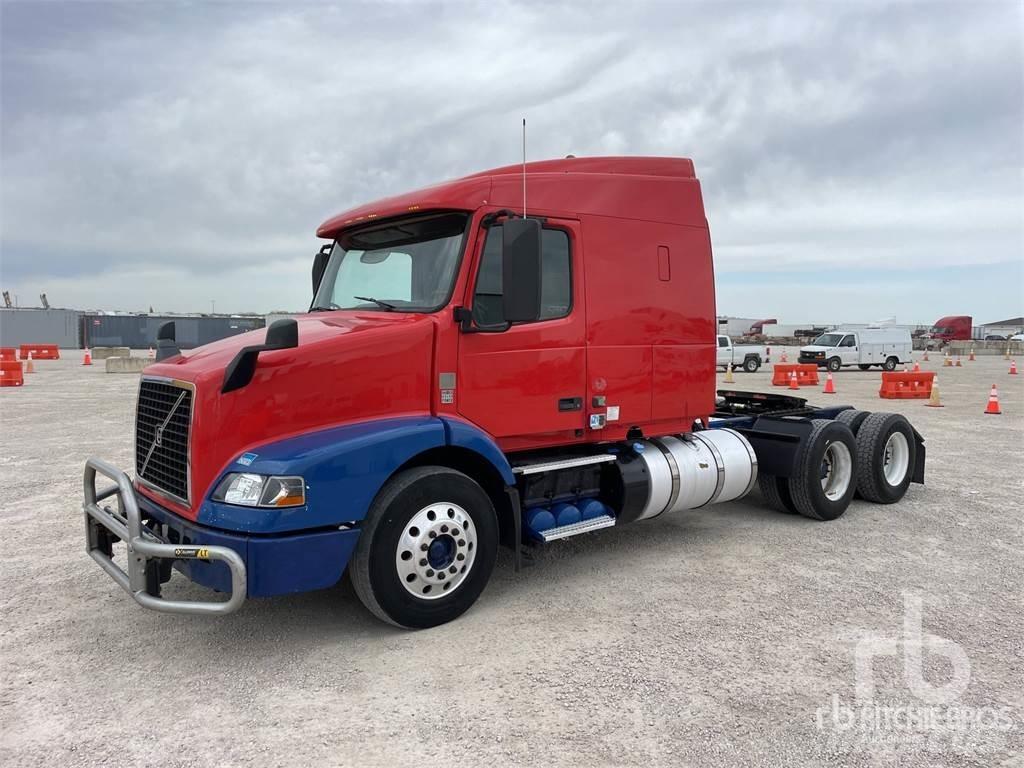 Volvo VNM 트랙터 유닛