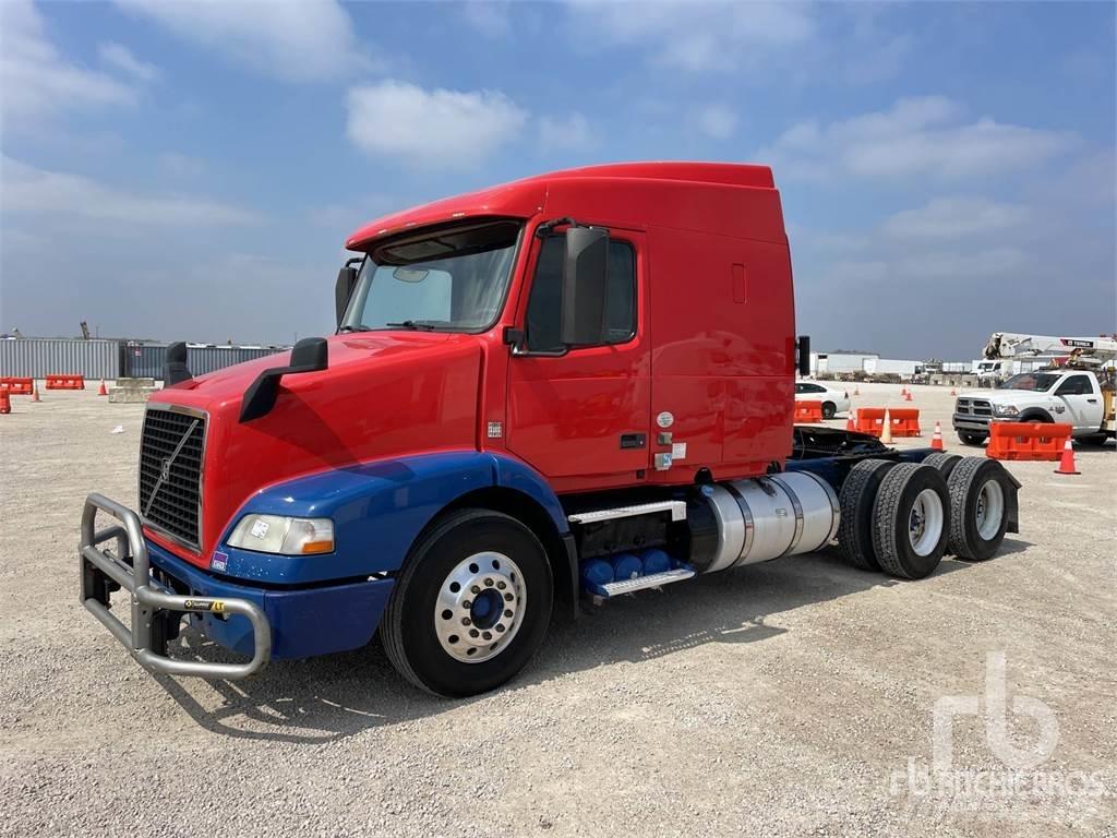 Volvo VNM 트랙터 유닛