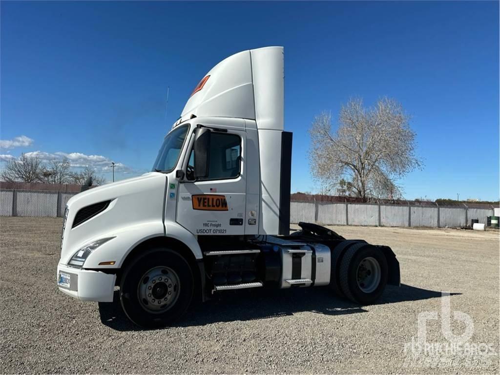 Volvo VNR 트랙터 유닛