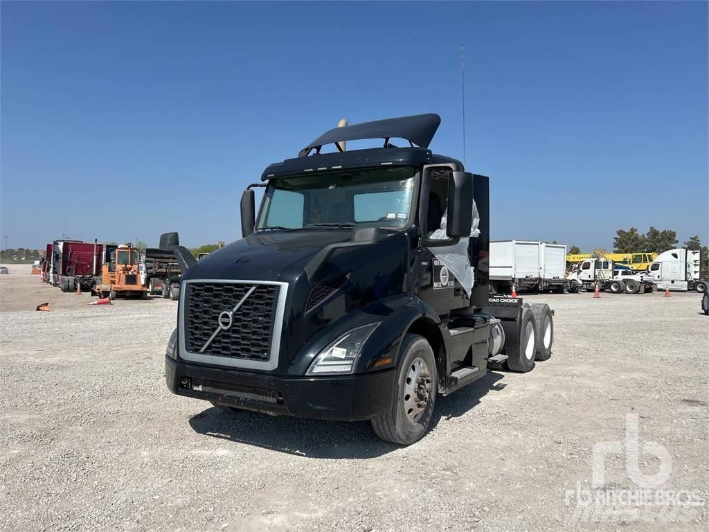 Volvo VNR 트랙터 유닛