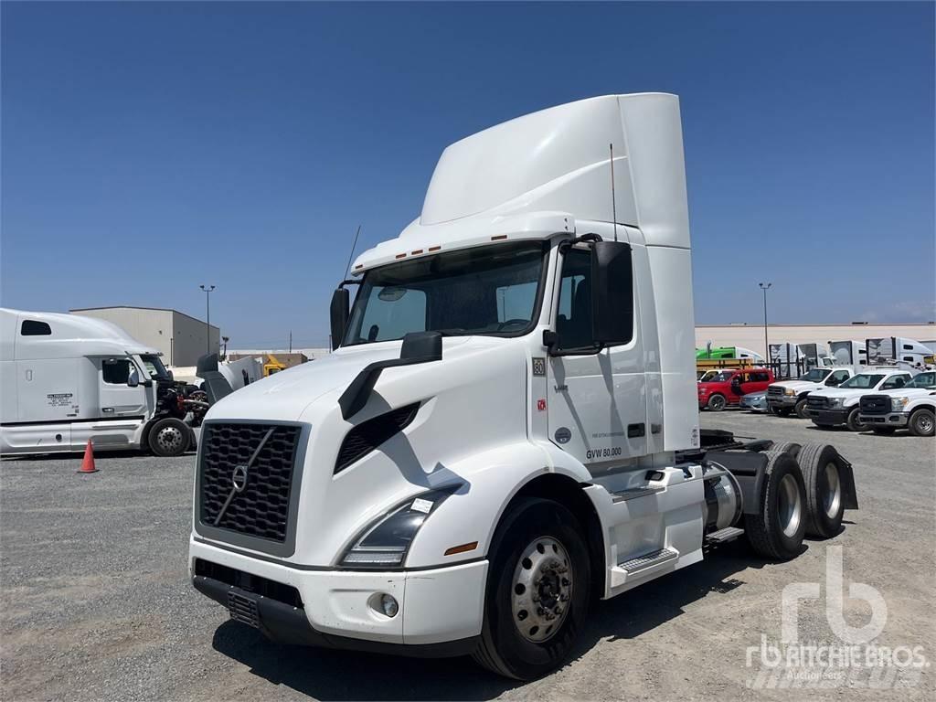 Volvo VNR300 트랙터 유닛