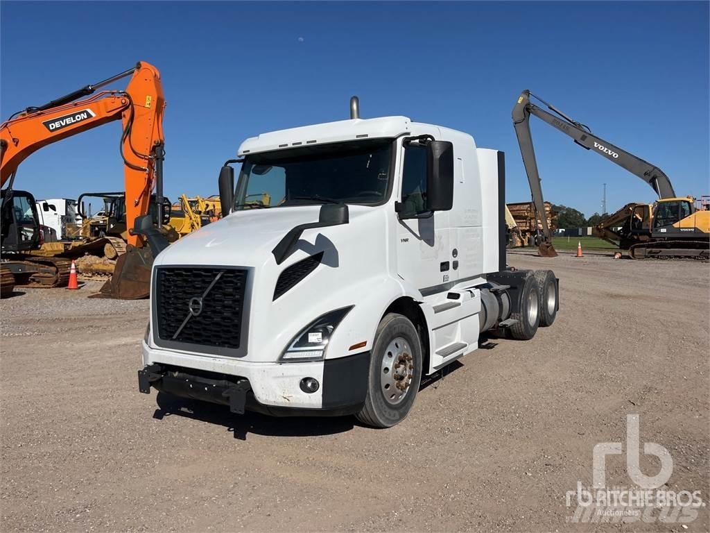 Volvo VNR400 트랙터 유닛