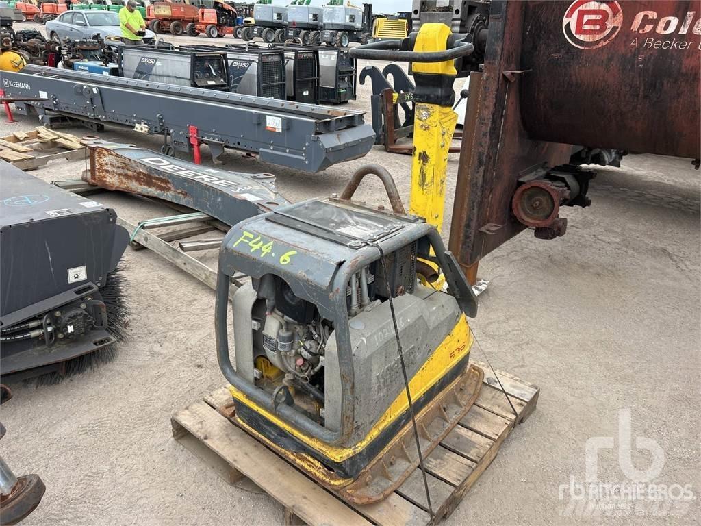Wacker DPU6555 진동롤러