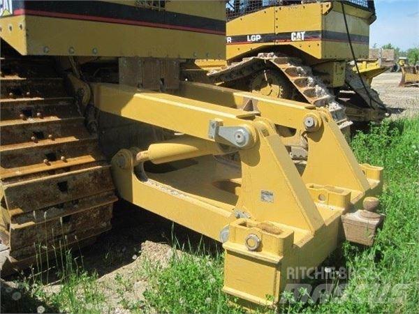 CAT D7H LGP 크롤러 도저
