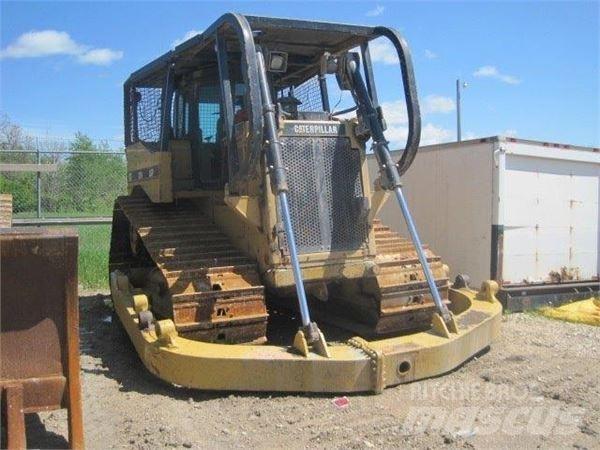 CAT D7H LGP 크롤러 도저
