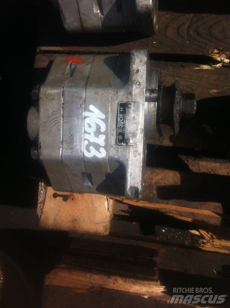 Bosch HVZEA32R1 유압식 기계