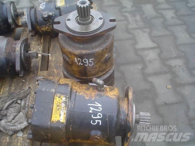 CAT J2767156 엔진