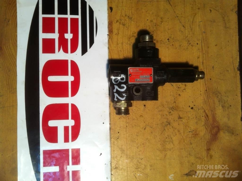 Danfoss OLS80 유압식 기계