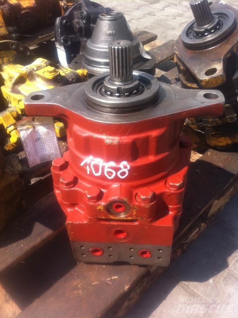 Komatsu EC315317 ? E2156297 ? 엔진