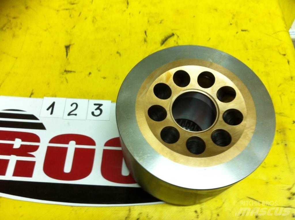 Liebherr CYLINDER DO LPVD125 유압식 기계