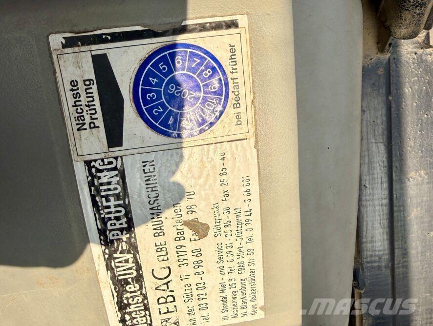 CAT 906  휠로우더