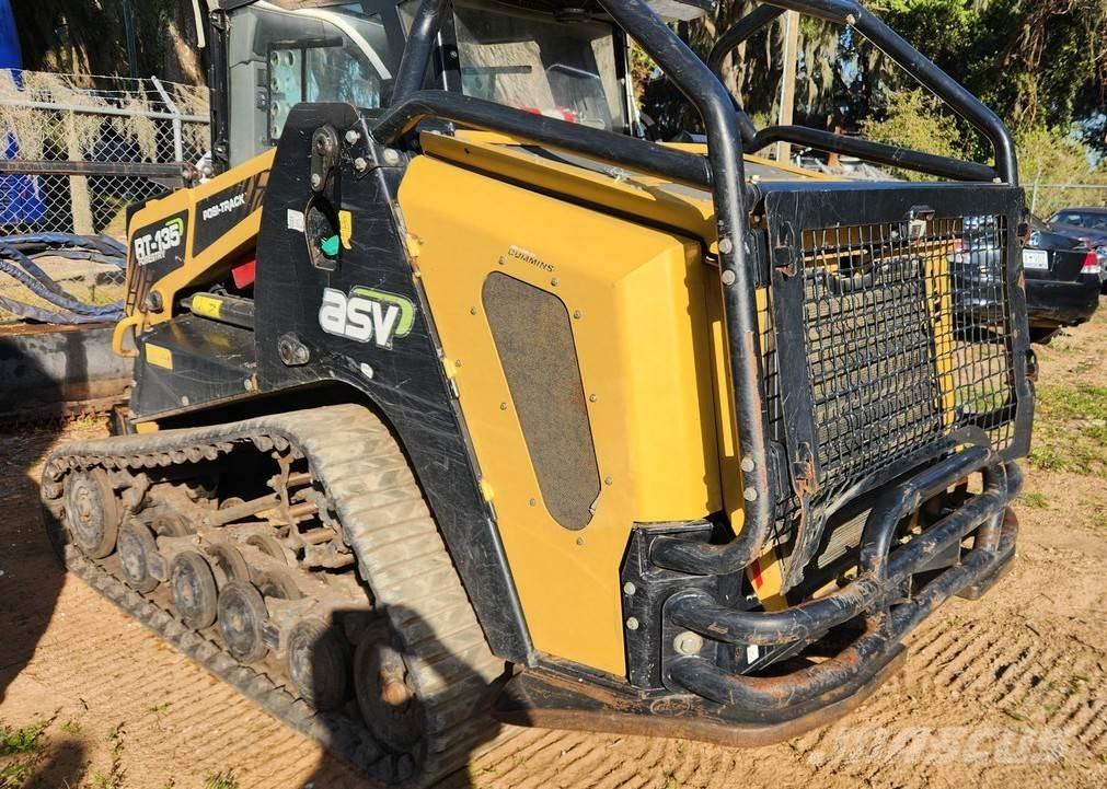 ASV RT135F  스키드로더