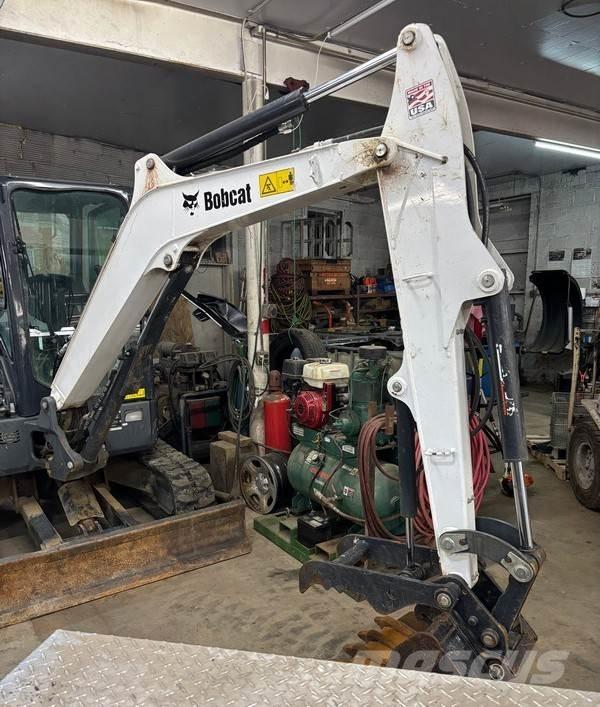 Bobcat E35I 대형 굴삭기 29톤 이상