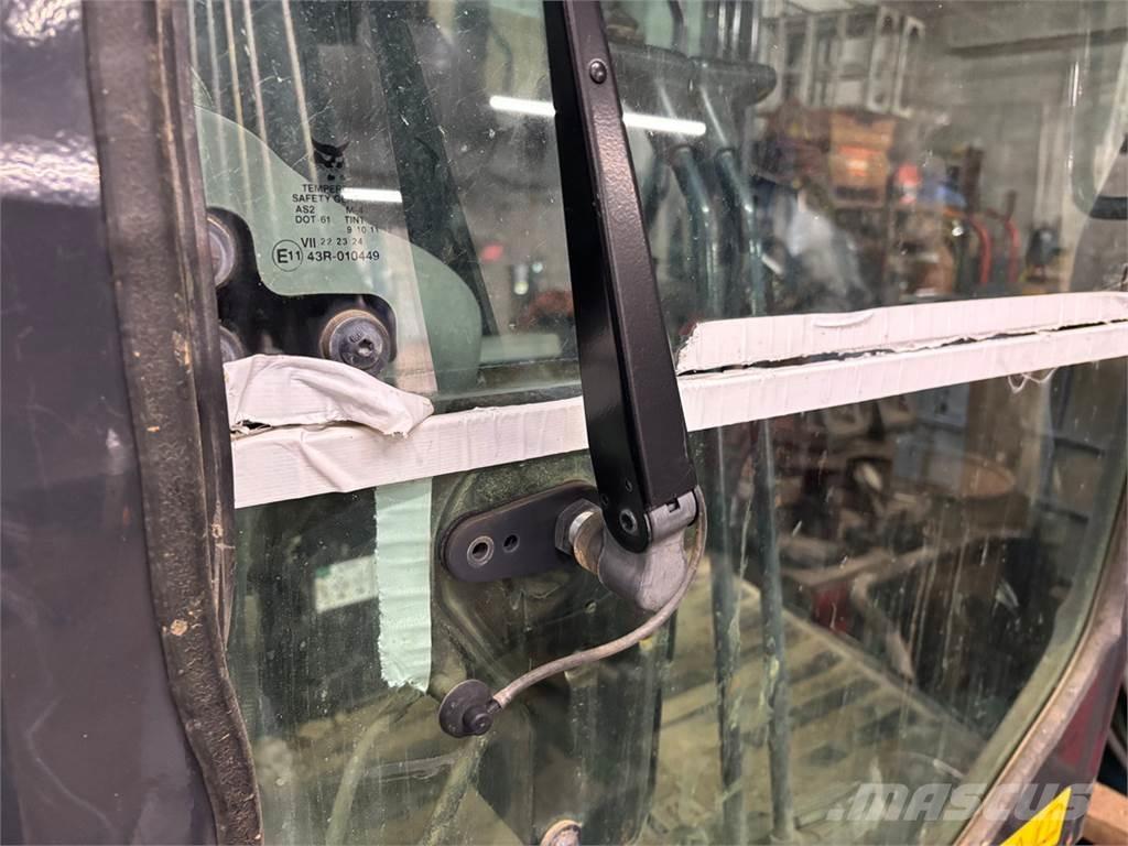 Bobcat E35I 대형 굴삭기 29톤 이상