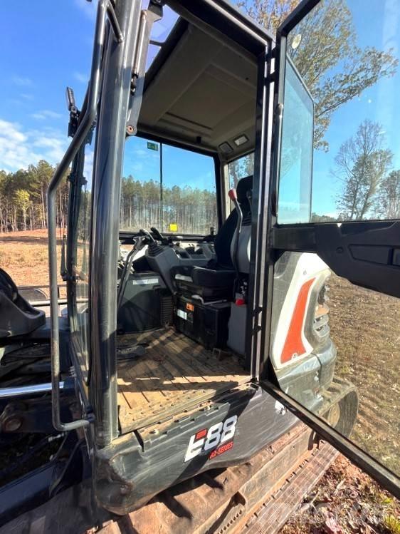 Bobcat E88 R2 대형 굴삭기 29톤 이상