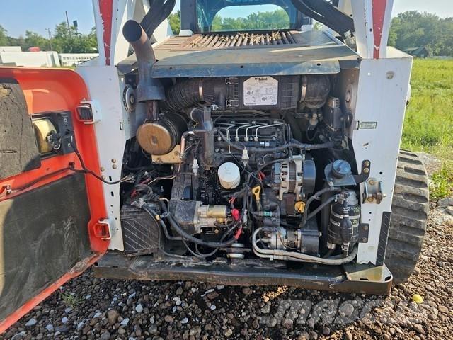 Bobcat T650 궤도식 로우더