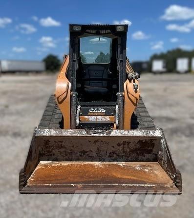 CASE TR310 궤도식 로우더