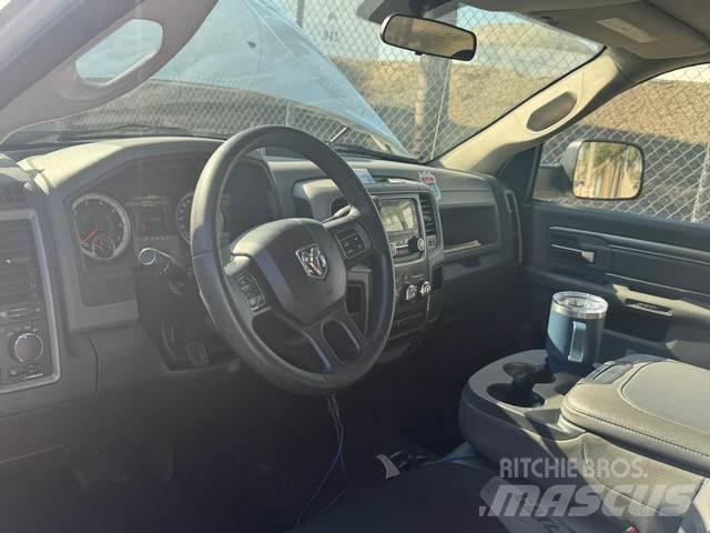 Dodge Ram 2500 회수 차량