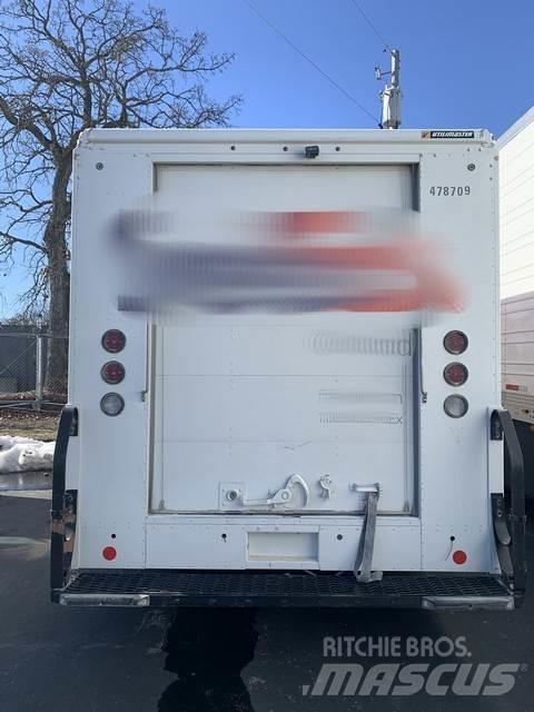 Ford E350 탑차 트럭