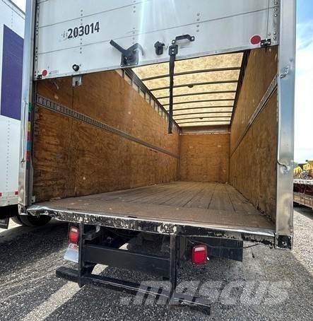 Freightliner M2 탑차 트럭