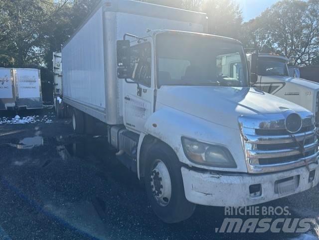 Hino 268 탑차 트럭