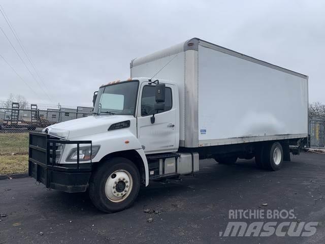 Hino 268 탑차 트럭
