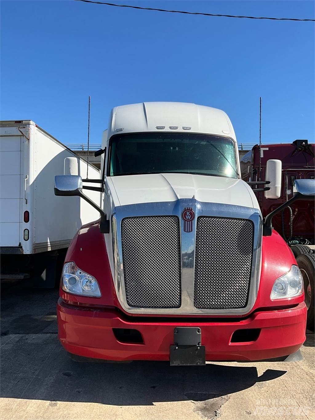 Kenworth T680 트랙터 유닛