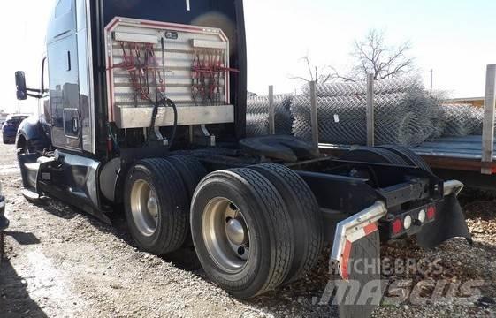 Kenworth T680 트랙터 유닛