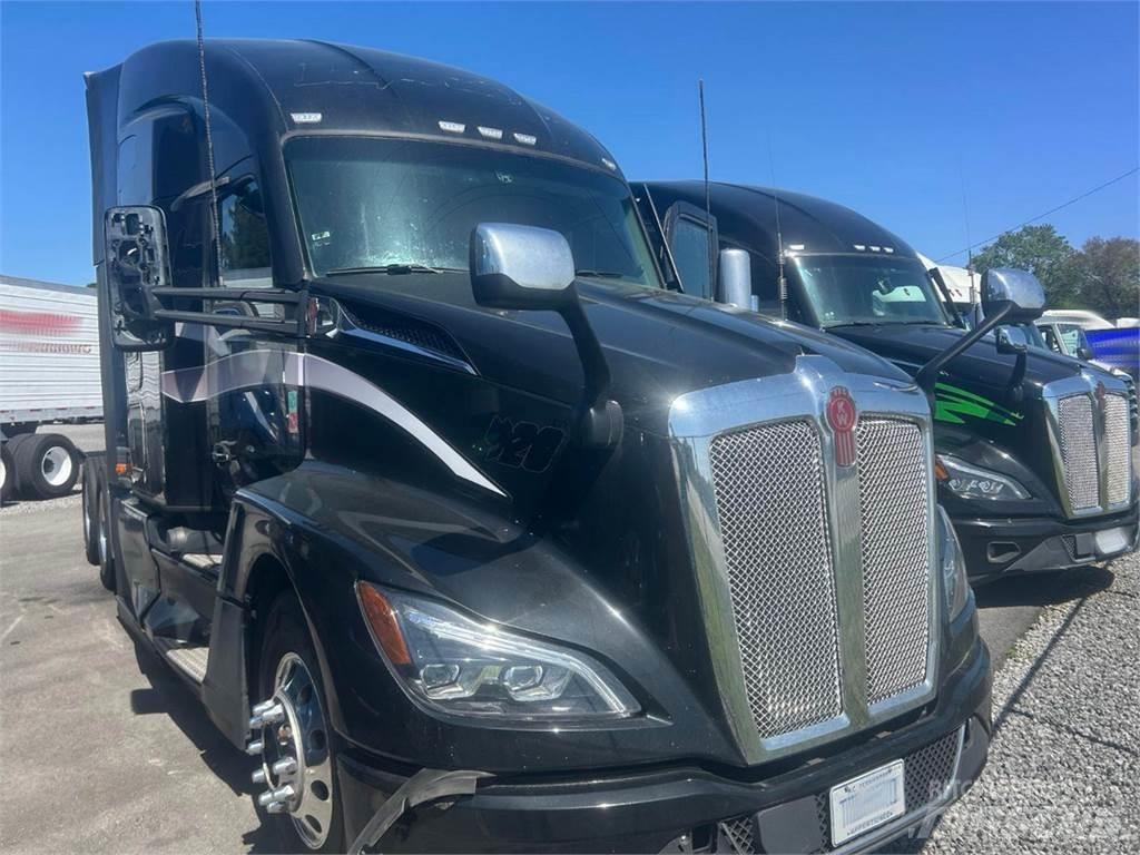 Kenworth T680 트랙터 유닛