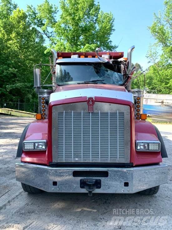 Kenworth T800 덤프 트럭